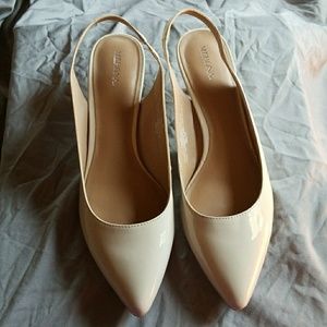 Faux patent kitten heel